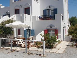 Accommodation Studios in Naxos Chrysopelia in Agios Prokopios Greek Island