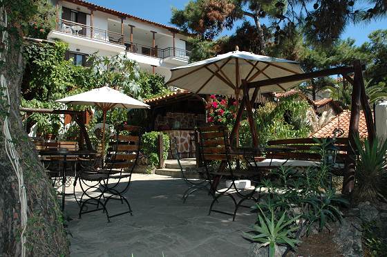 Thassos Hotels, Esperia Hotel, 15 metres from the beach