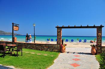Kamelia Hotel in Thassos Island, on the beach